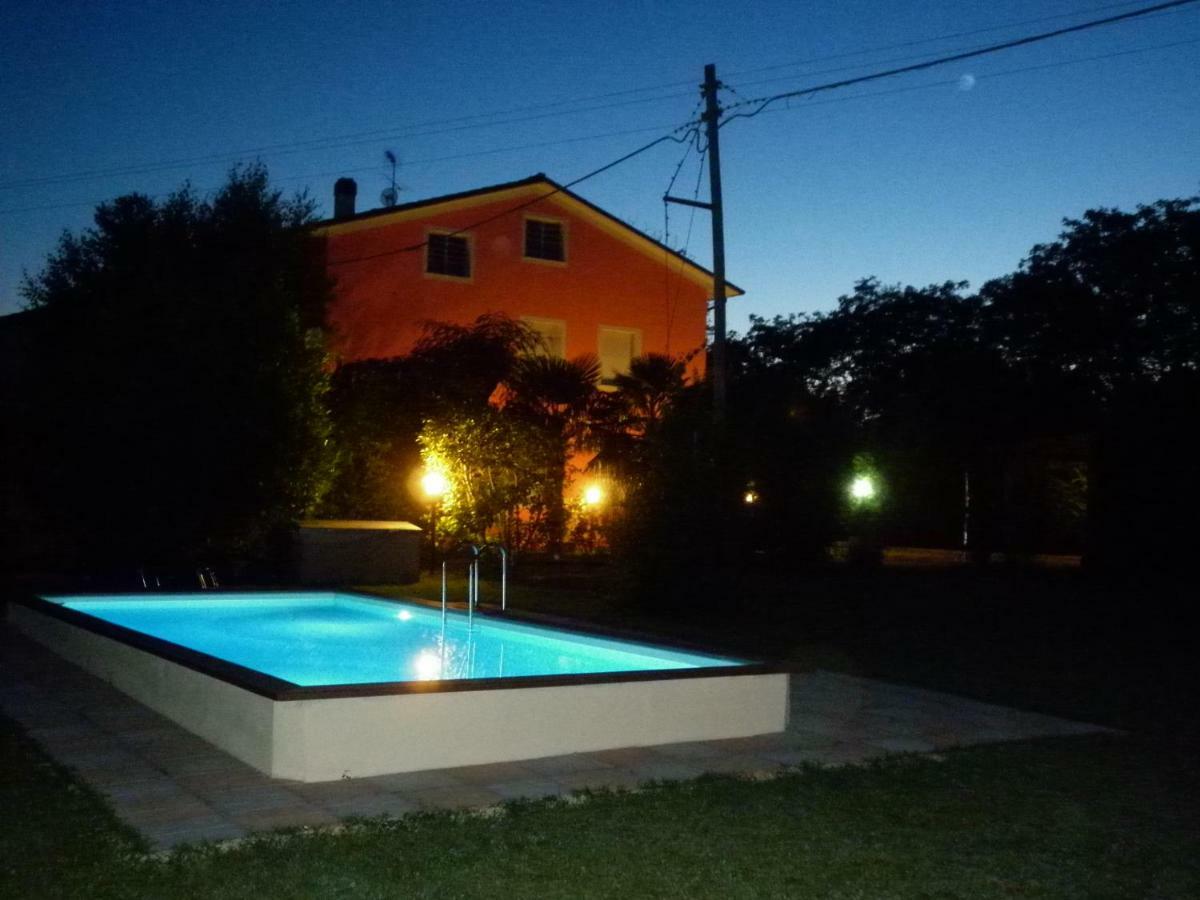 Villa Jolanda Fratte Rosa Luaran gambar