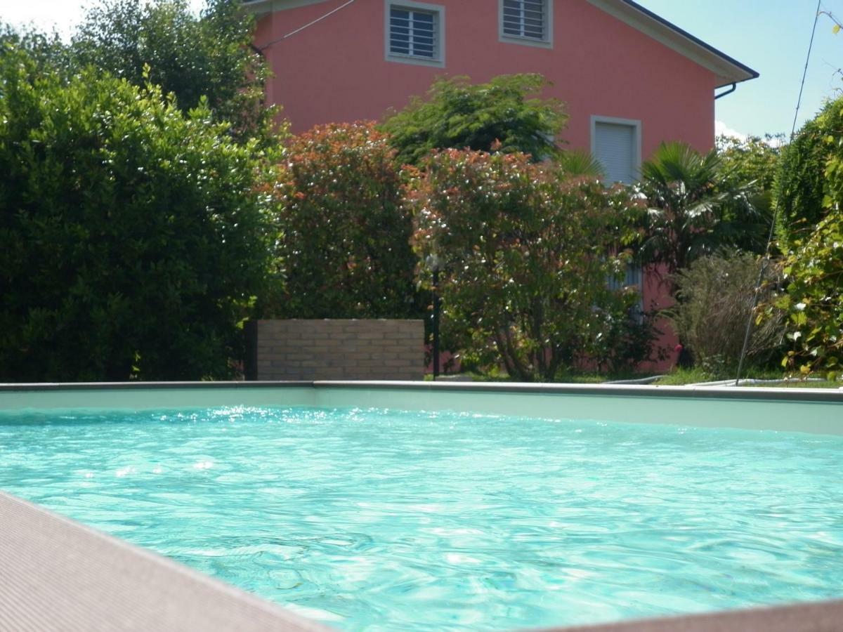 Villa Jolanda Fratte Rosa Luaran gambar